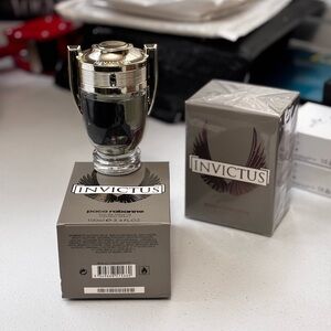 Paco Rabanne Invictus Trophy Bottle in Metallic Black & Silver